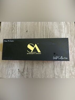 Straight Ahead Gold Collection Ceramic Flat Iron - Black/Gold